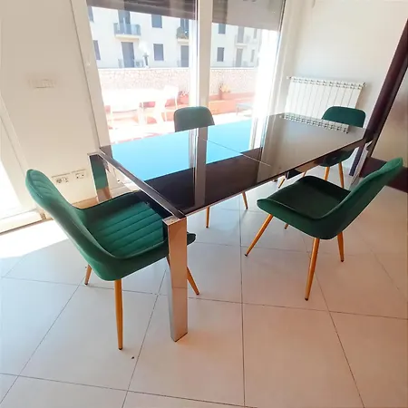 Mayfair Lifestyle By Babylon בית הארחה *