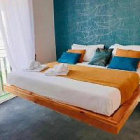 Mayfair Lifestyle By Babylon Affittacamere Napoli