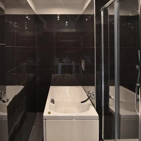 Mayfair Lifestyle By Babylon Πανσιόν 3*