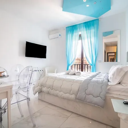 Tiffany & Mayfair Lifestyle By Babylon 3* Naples